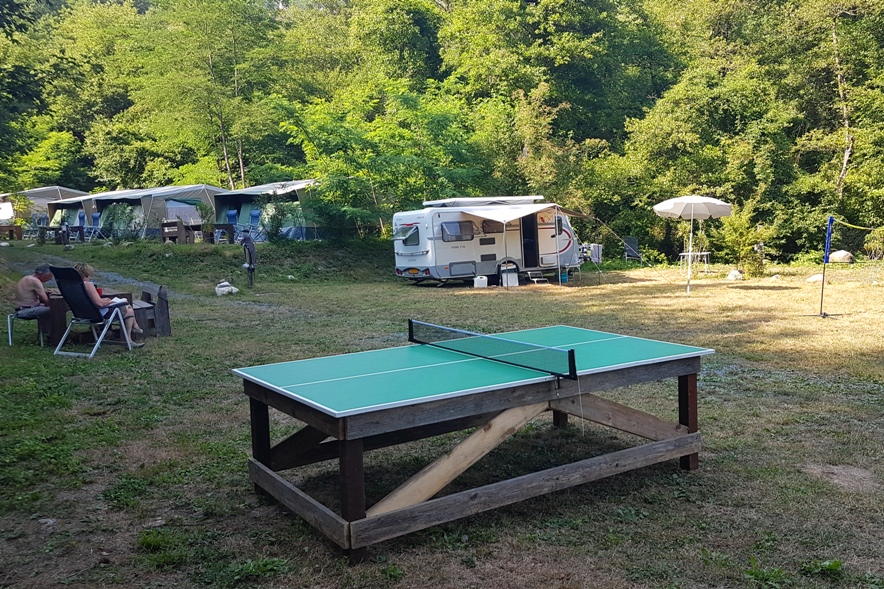 Camping Rio Requesa